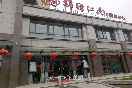 城西幸福花园二楼，1室1厅1卫31.8万50m2出售